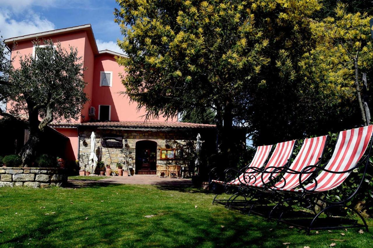 Locanda al Giglio d'Oro Ruvo del Monte Esterno foto