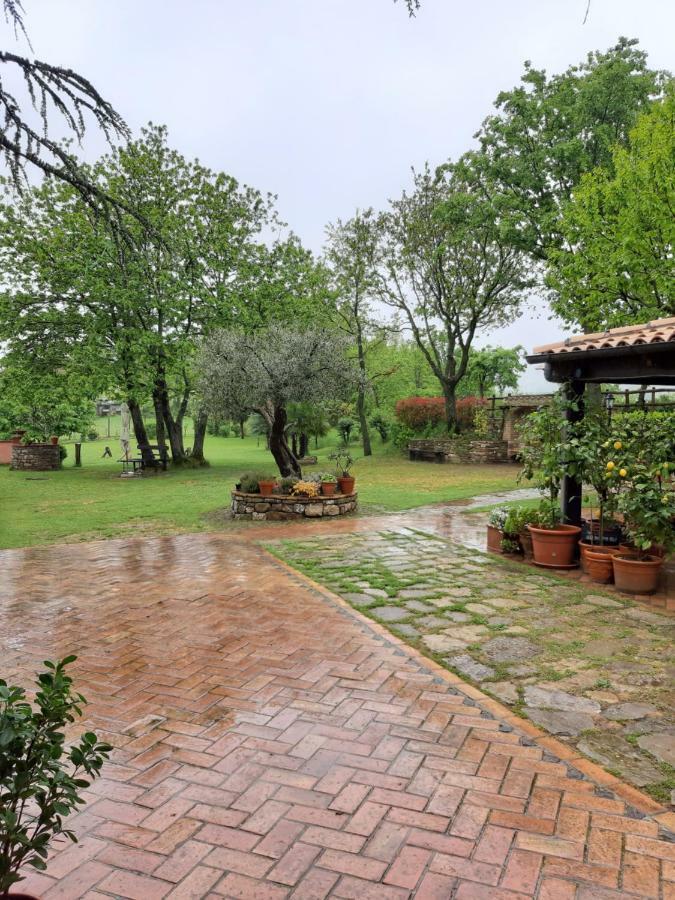 Locanda al Giglio d'Oro Ruvo del Monte Esterno foto