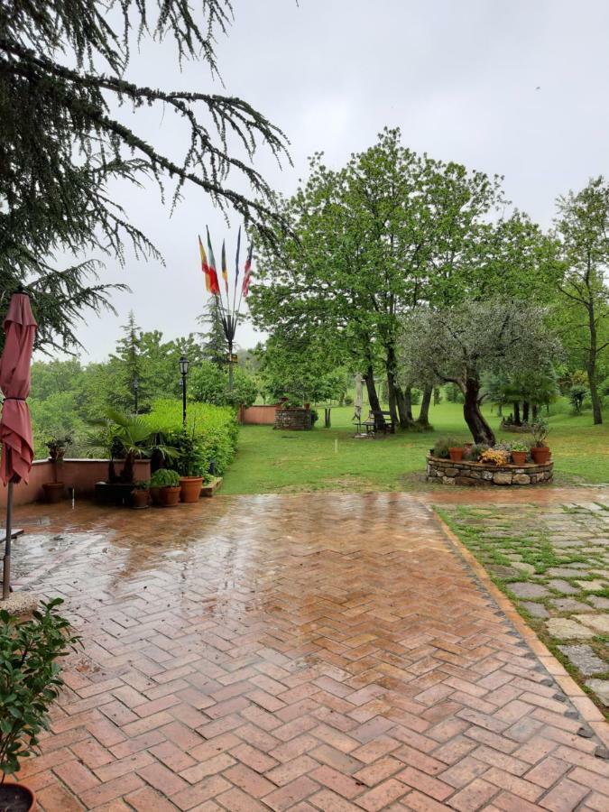 Locanda al Giglio d'Oro Ruvo del Monte Esterno foto
