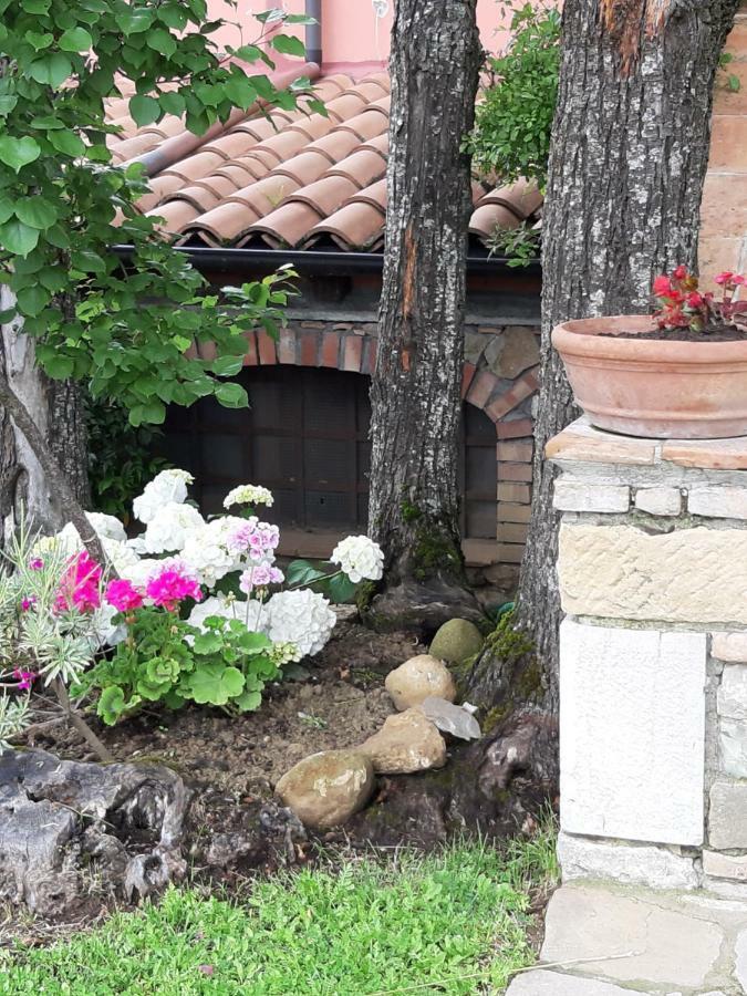Locanda al Giglio d'Oro Ruvo del Monte Esterno foto